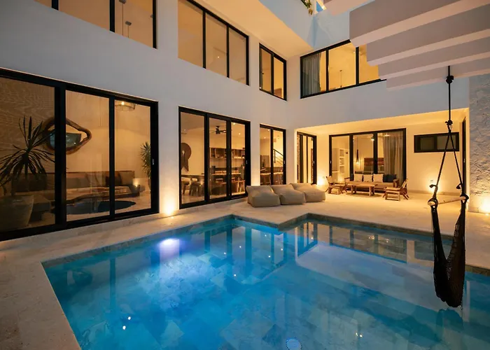 Villa La Coya